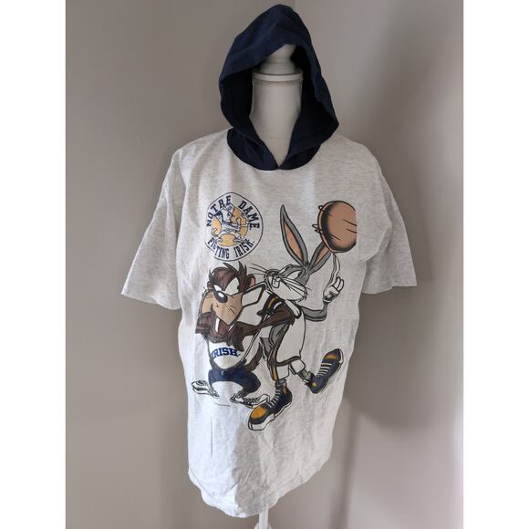 Savvy Other - 90s Looney Tunes Notre Dame college basketball vintage shirt Sz L